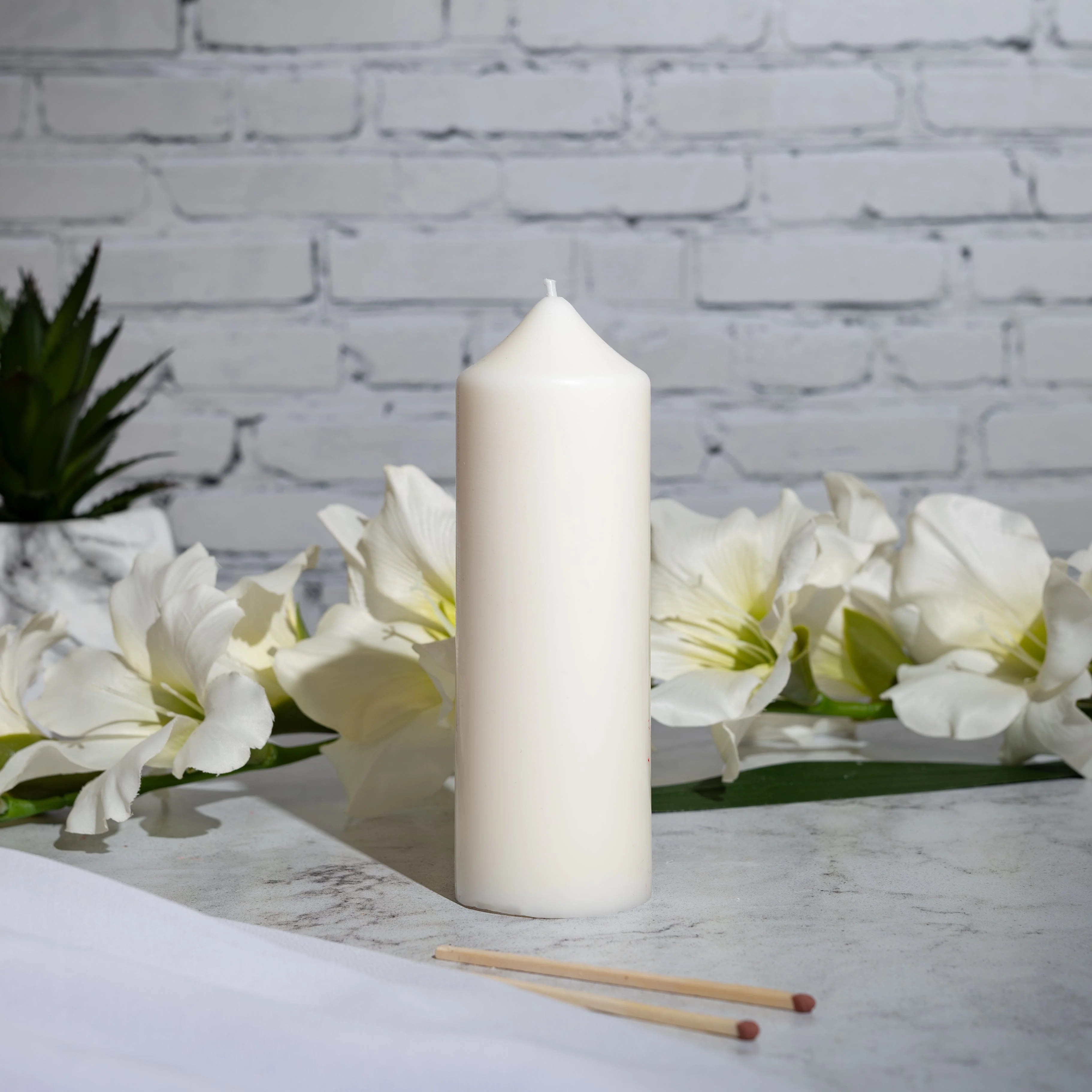 Pointed Cylinder 50x140 - Pillar Candle Mould - Image 4